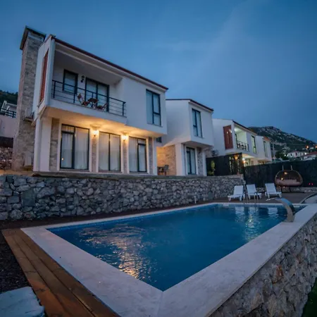 Sakura Sogut (Aegean)