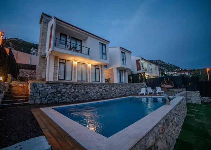 Sakura Sogut (Aegean)